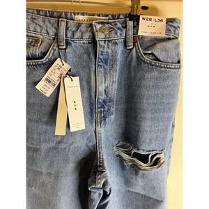 TOPSHOP Mom Jeans Light Wash Distressed High Waisted Tapered Leg Tall W28 L36